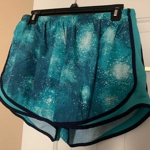 Nike women’s running shorts